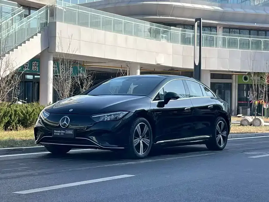 Mercedes-Benz EQE 2025