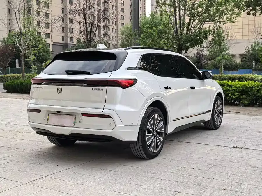 Buick E5 2023 Premium Standard Range Edition 2023 — миниатюра 3