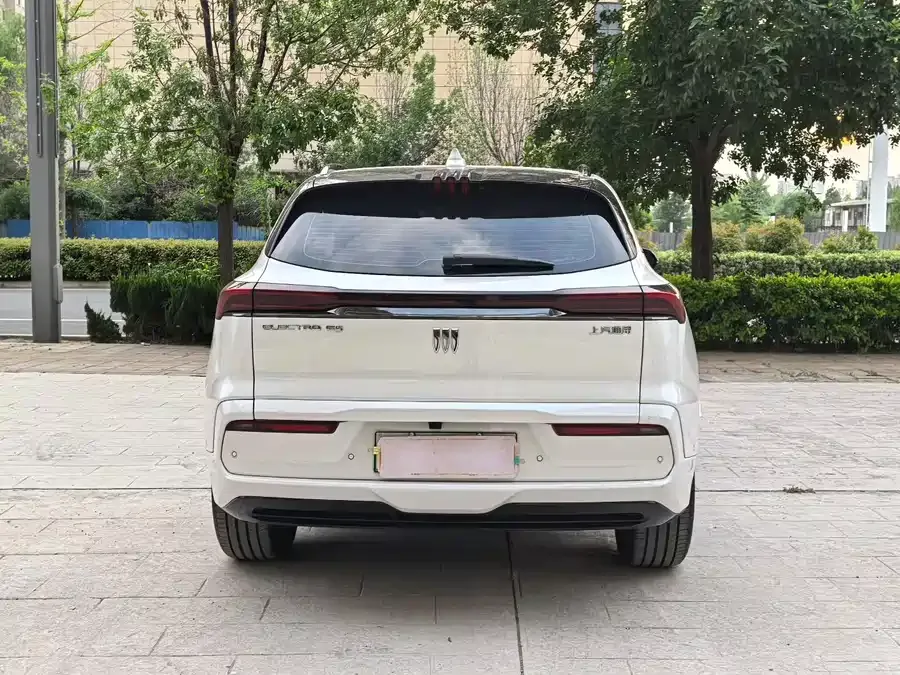 Buick E5 2023 Premium Standard Range Edition 2023 — миниатюра 5