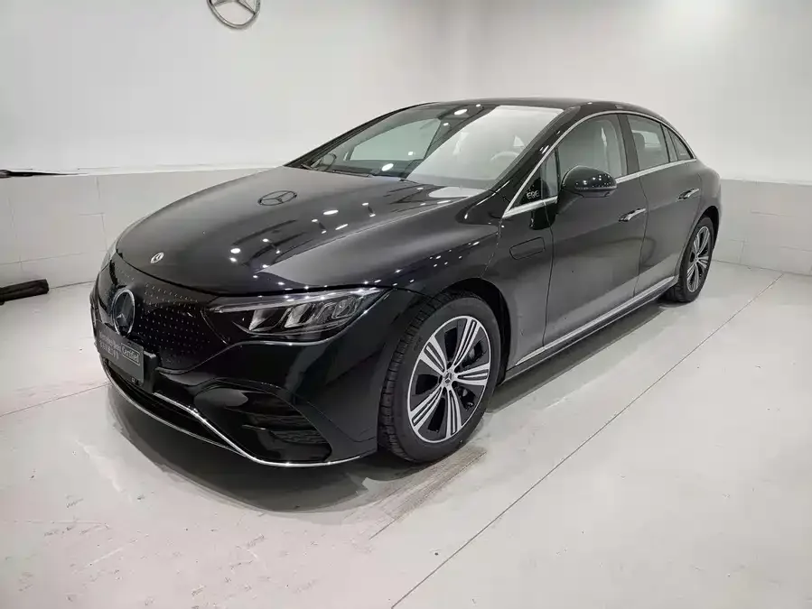 Mercedes-Benz EQE 2025