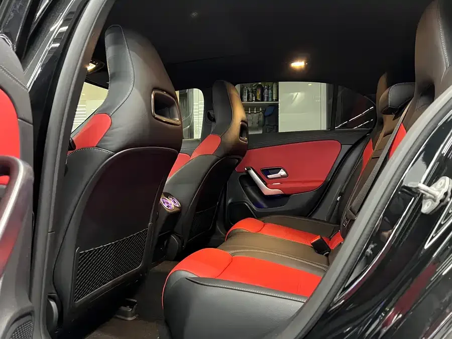 Mercedes-Benz A-Class AMG Mercedes-Benz A-Class AMG (Imported) 2023 AMG A 35 4MATIC 2023 — миниатюра 3