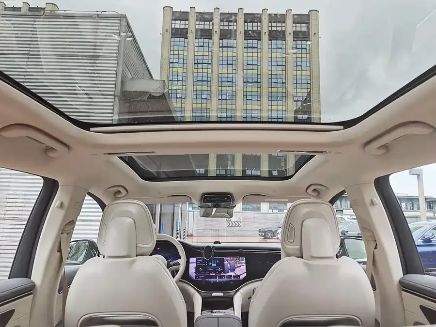 Mercedes-Benz EQS SUV Mercedes-Benz EQS SUV 2023 450 4MATIC Pioneer Edition 2023 — миниатюра 3
