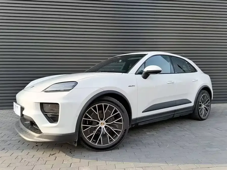 Porsche Macan New Energy 2025