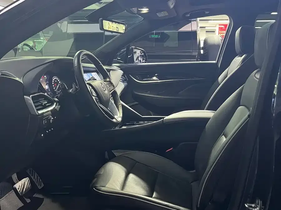 Buick Envision 2022 Angkeqi 652T 4WD flagship model 6 seats 2023 — миниатюра 5