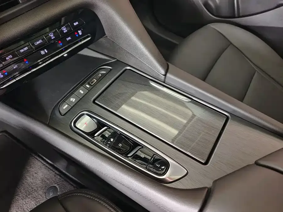 Buick Envision 2020 Angkeqi 28T 4WD Premium Edition 2022 — миниатюра 4