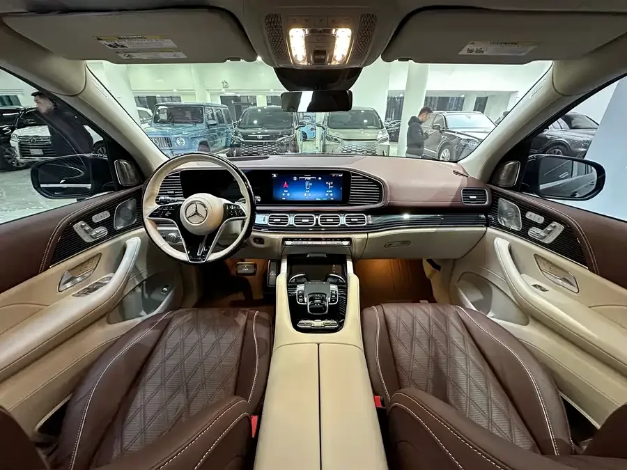 Mercedes-Benz Maybach GLS Maybach GLS 2025 GLS 600 4MATIC Liyue Edition 2025 — миниатюра 4