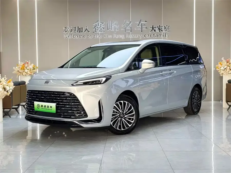 Buick GL8 New Energy 2025