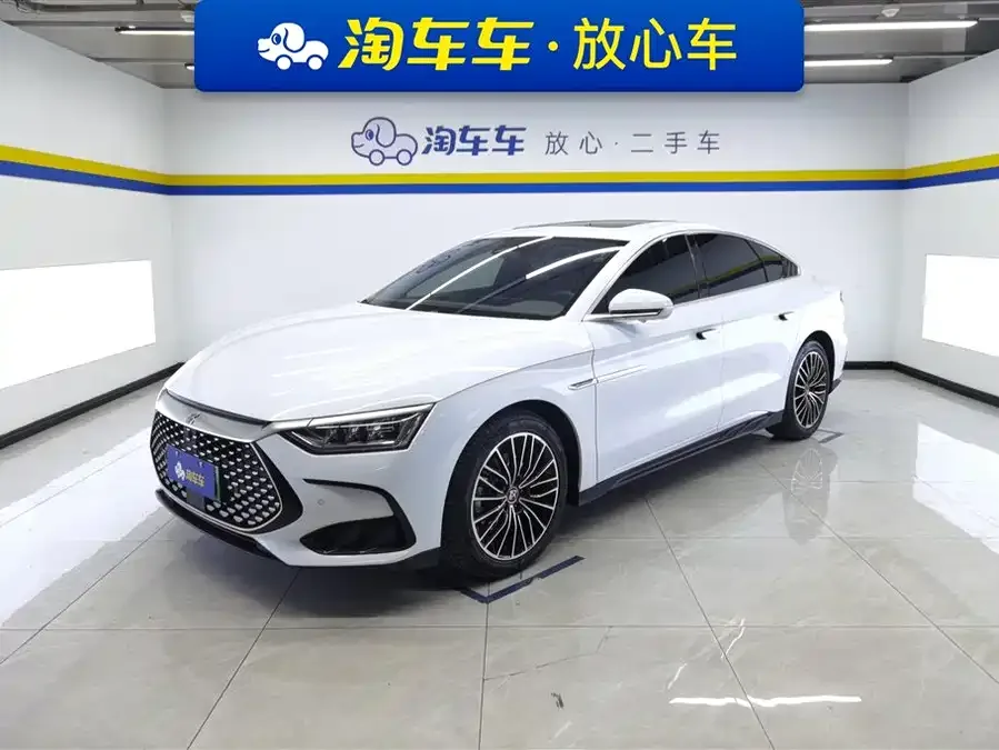 BYD Second-hand Han 2022 DM-i 121KM Premium Edition 2023 — фото 1, купить с доставкой в Москву