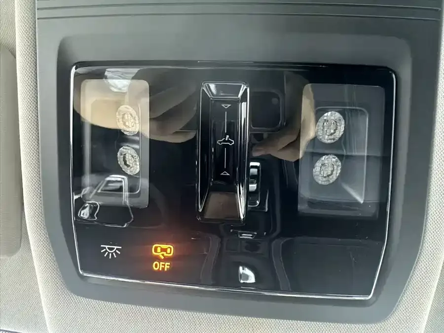 Skoda Octavia Octavia 2023 facelift PRO TSI280 Premium Edition 2024 — миниатюра 5