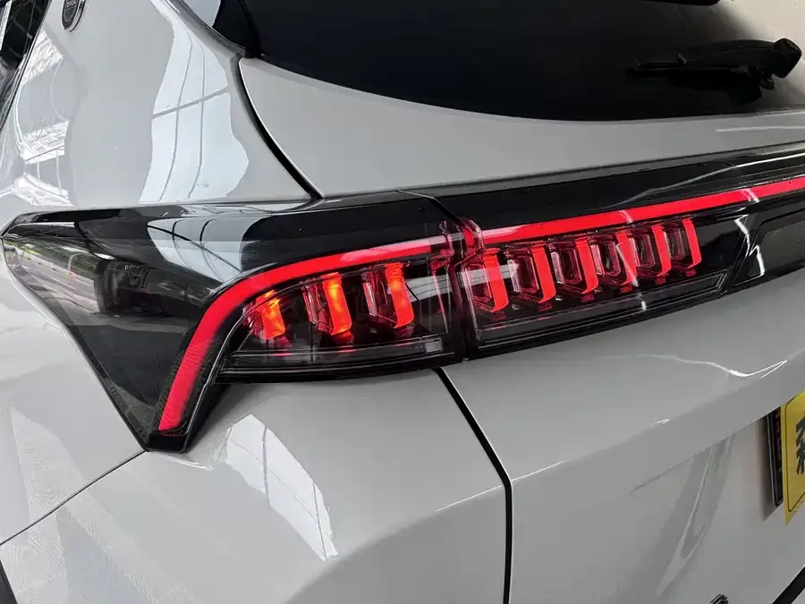 Jetour X70 Plus JETOUR X70 PLUS 2024 Champion Edition 1.5T DCT Champion PRO 5 Seaters 2025 — миниатюра 5