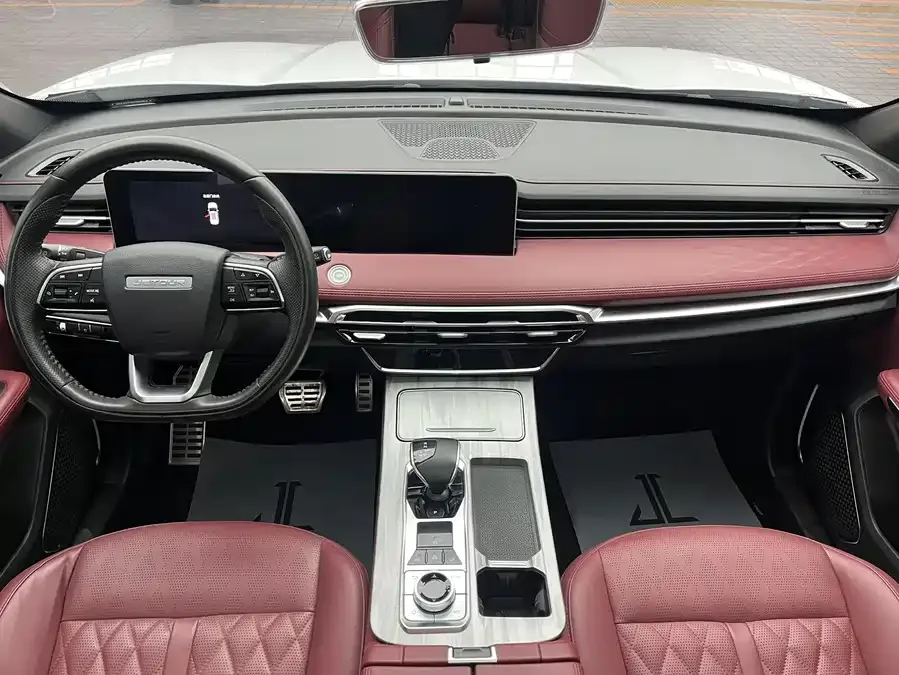 Jetour X70 Plus JETOUR X70 PLUS 2023 1.5T DCT Brave PLUS 5-seater 2023 — миниатюра 3
