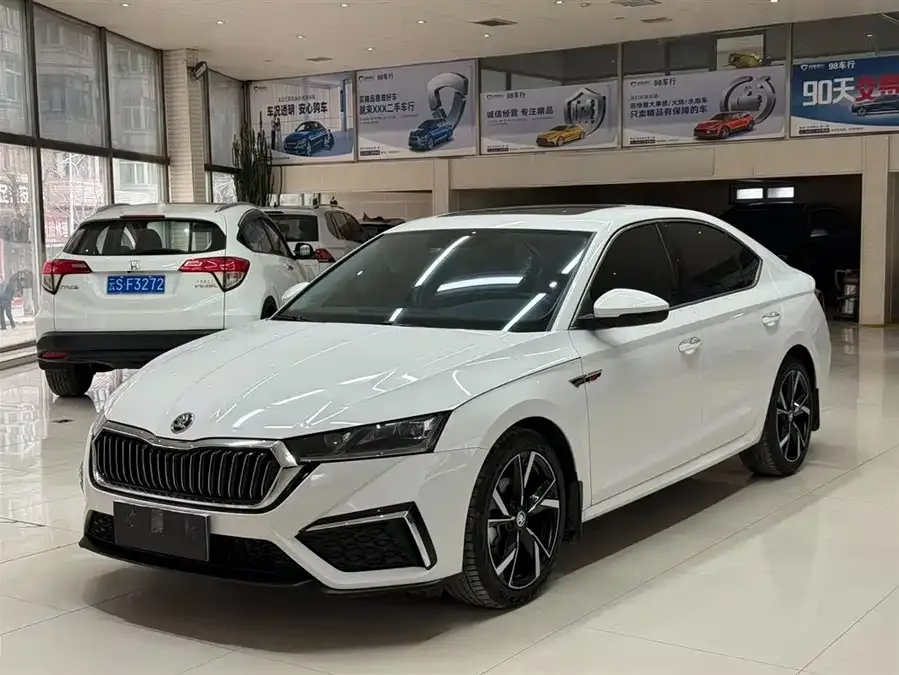 Skoda Octavia 2023