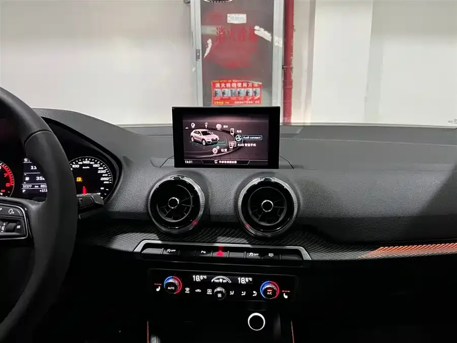 Audi Q2L 2022 35 TFSI Fashionable and Elegant 2022 — миниатюра 5