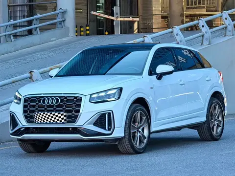 Audi Q2L 2024 купить в Москве