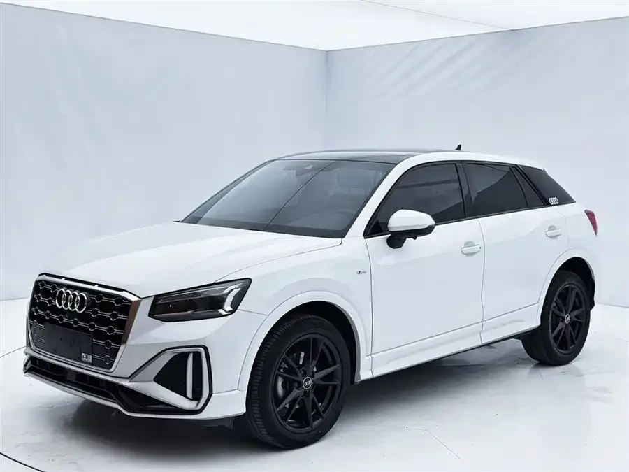 Audi Q2L 2022