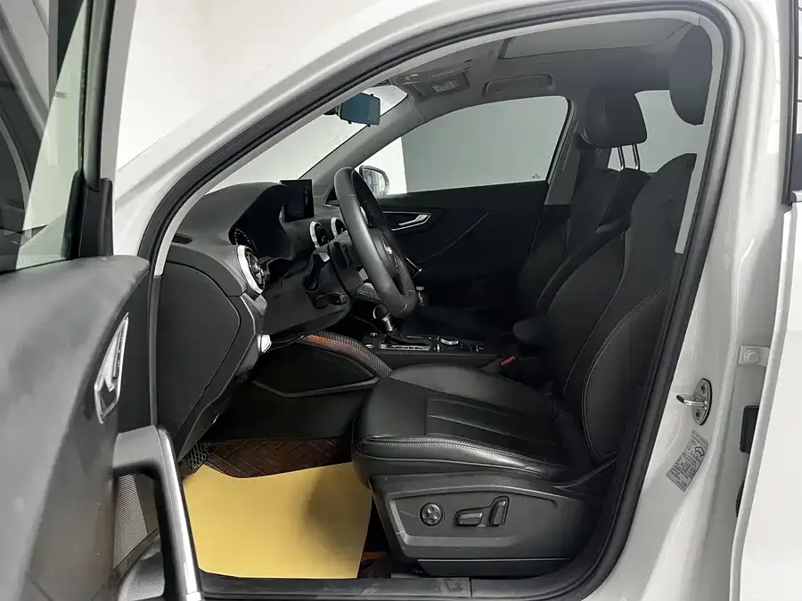 Audi Q2L 2023 35TFSI Stylish Dynamic Edition 2024 — миниатюра 3