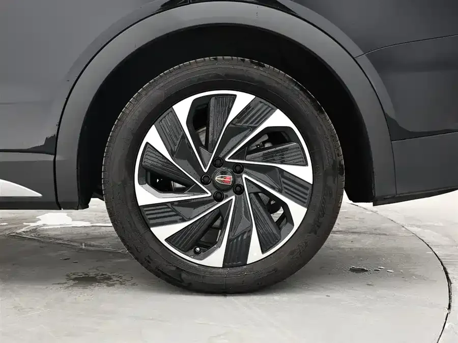 Hongqi HS7 Hongqi HS7 2024 2.0T Automatic Four-Wheel Drive Flagship Edition 7-Seater 2024 — миниатюра 3