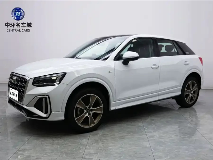 Audi Q2L 2022