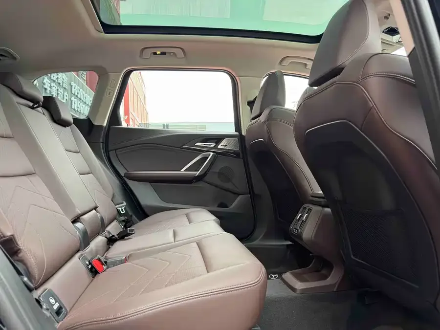 BMW X1 2023 sDrive25Li X Design Package 2023 — миниатюра 3
