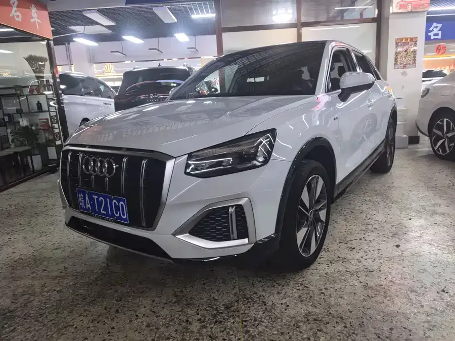 Audi Q2L 2022