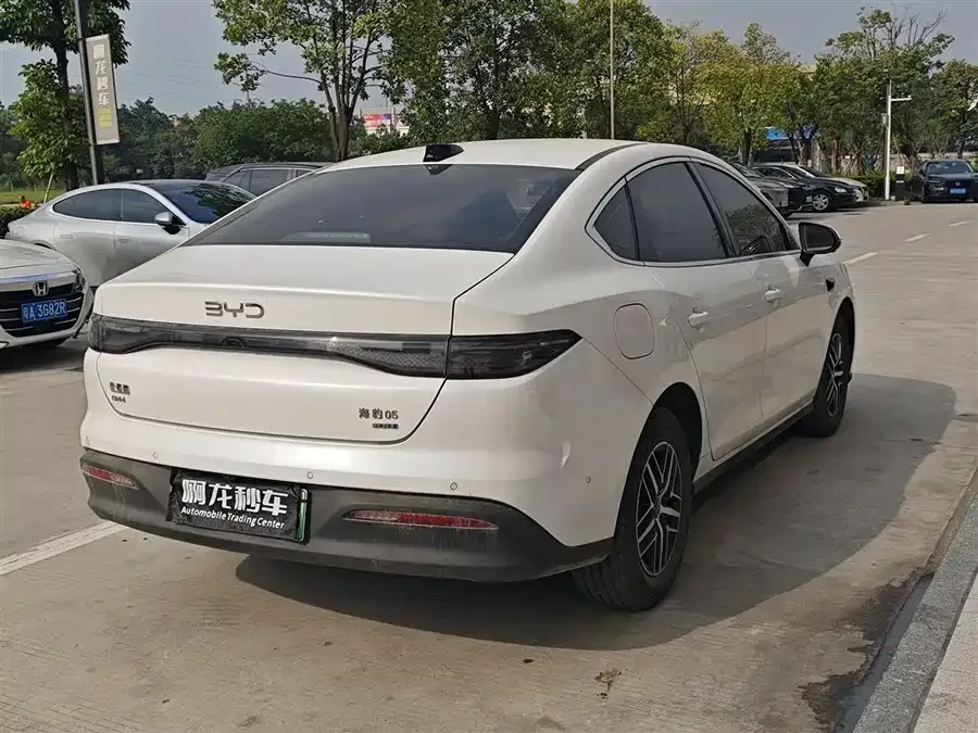 BYD seal 05 DM-i Seal 05 DM-i 2025 DM-i Intelligent Driving Edition 120KM Flagship Model 2025 — миниатюра 2