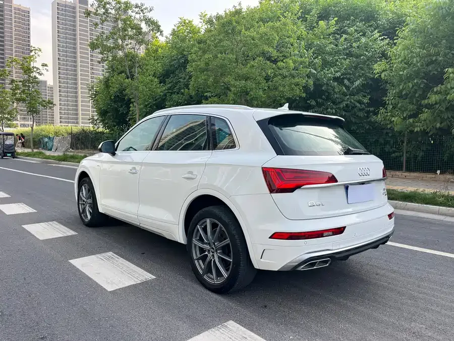 Audi Q5L 2023 40T Fashion Dynamic Edition 2023 — миниатюра 5