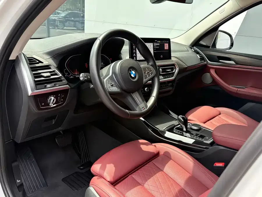 BMW X3 2023 facelift xDrive30i Leading M Night Edition 2024 — миниатюра 2
