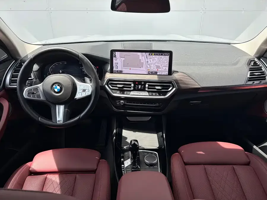 BMW X3 2023 facelift xDrive30i Leading M Night Edition 2024 — миниатюра 5
