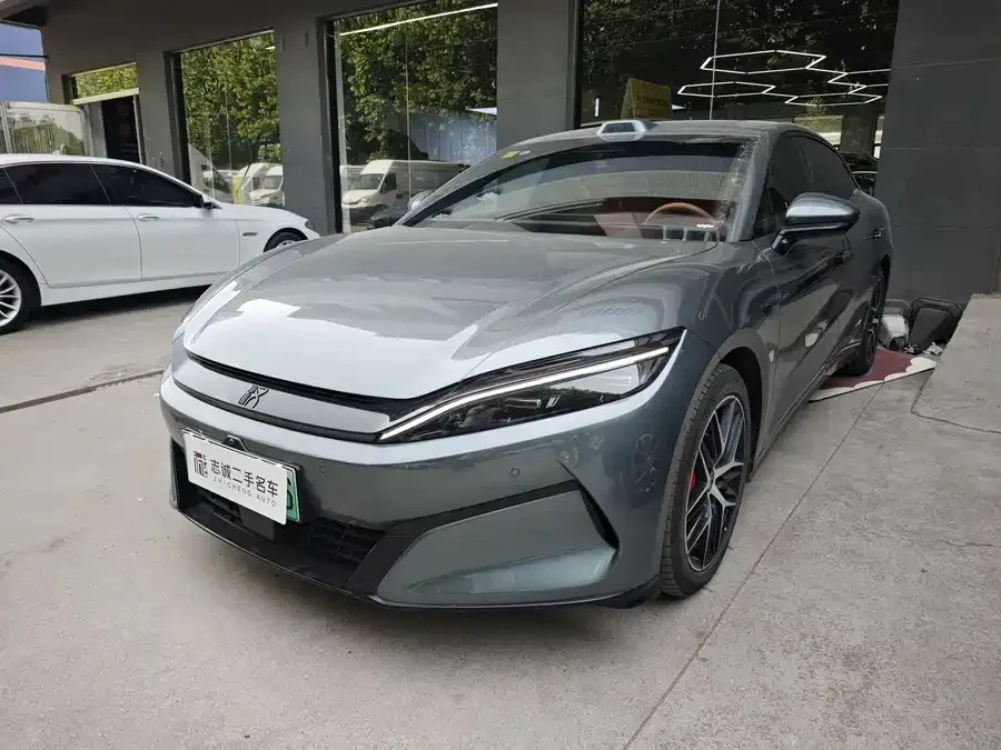 BYD Han L Han L 2025 DM-p 4WD LiDAR Flagship Model 2025 — фото 1, купить с доставкой в Москву