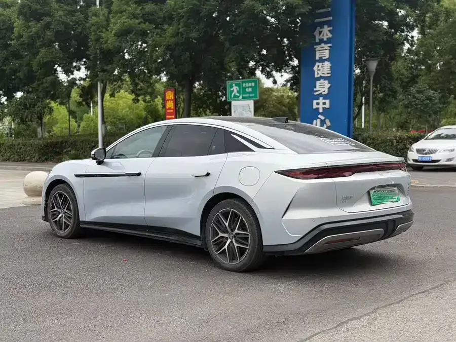 BYD Han L Han L 2025 EV Four-wheel Drive LiDAR Flagship Model 2025 — миниатюра 3