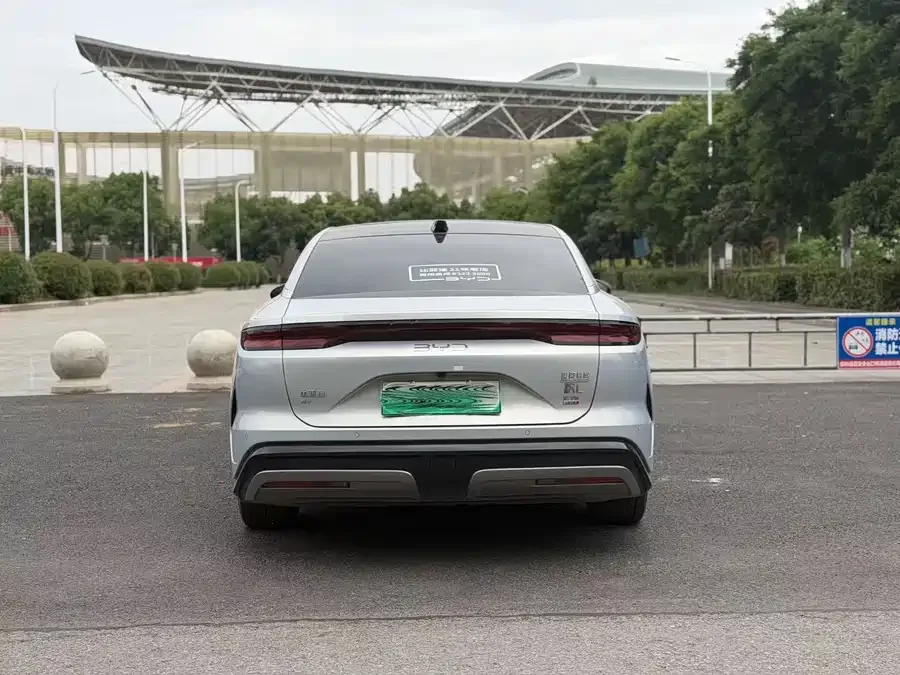 BYD Han L Han L 2025 EV Four-wheel Drive LiDAR Flagship Model 2025 — миниатюра 5