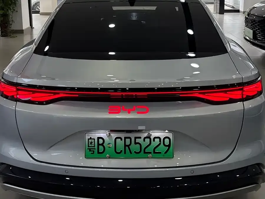 BYD Han L Han L 2025 EV Four-wheel Drive LiDAR Flagship Model 2025 — миниатюра 4