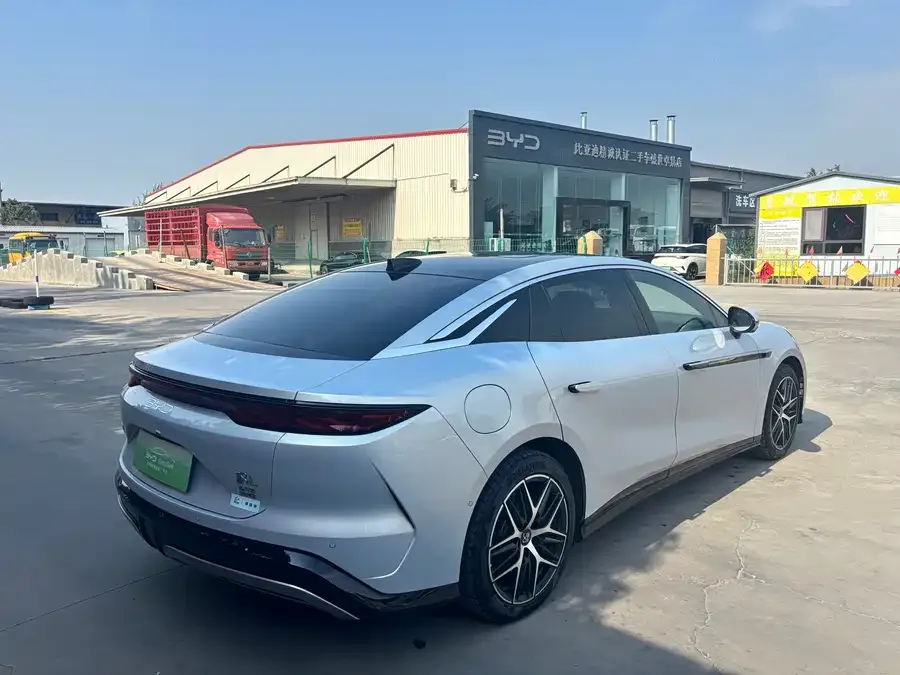 BYD Han L Han L 2025 EV Four-wheel Drive LiDAR Flagship Model 2025 — миниатюра 4