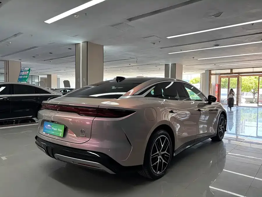 BYD Han L Han L 2025 EV Four-wheel Drive LiDAR Flagship Model 2025 — миниатюра 5