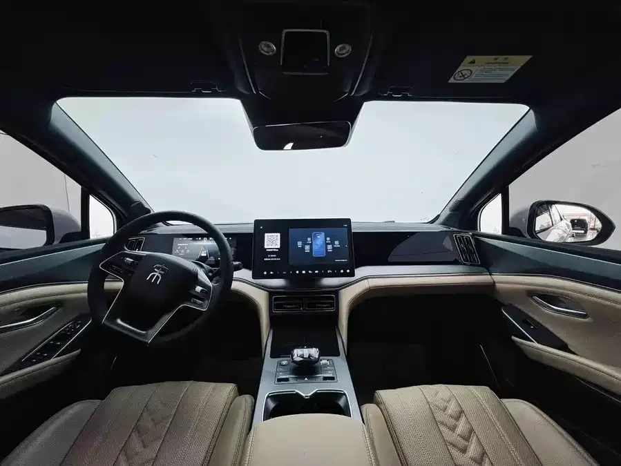 BYD Song L DM-i Song L DM-i 2024 160km Surpassing Edition 2025 — миниатюра 2
