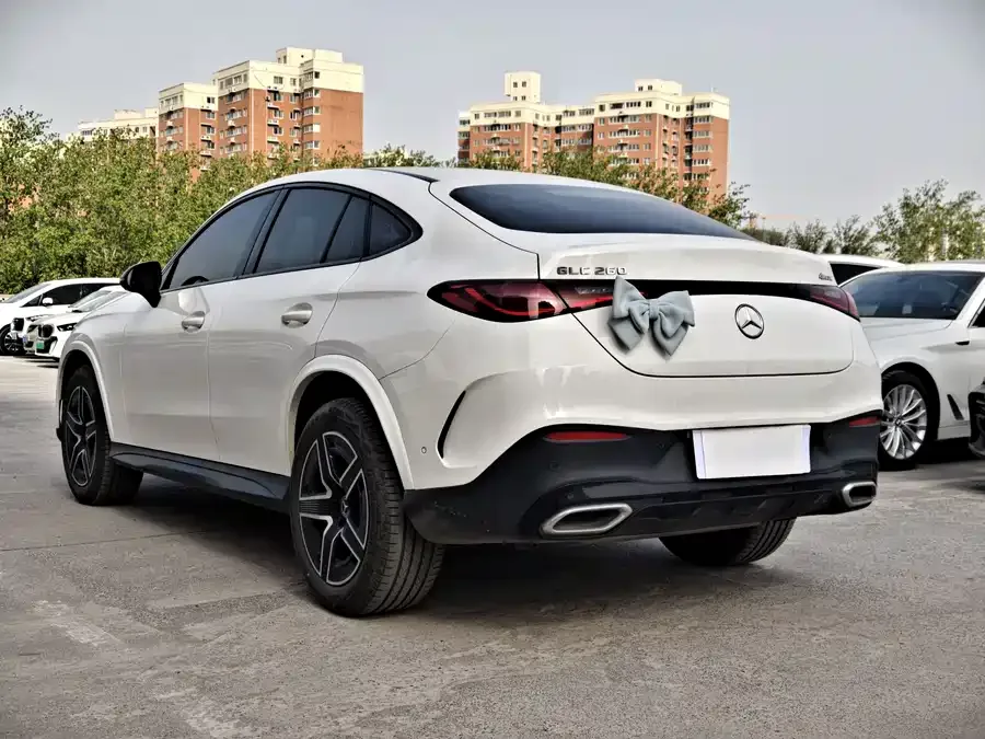 Mercedes-Benz GLC Coupe Mercedes-Benz GLC Coupe 2024 GLC 260 4MATIC Coupe SUV 2024 — миниатюра 4