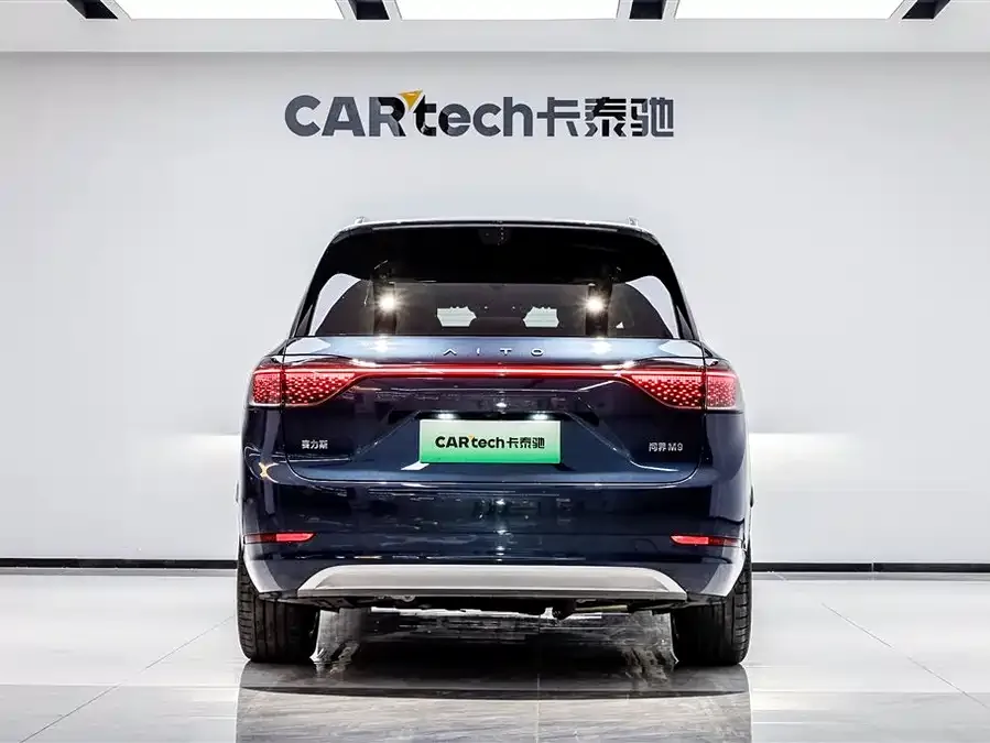 AITO M9 Wenjie M9 2025 Extended Range Max Edition 52kWh 5-Seat Version (192-line LiDAR) 2025 — миниатюра 2