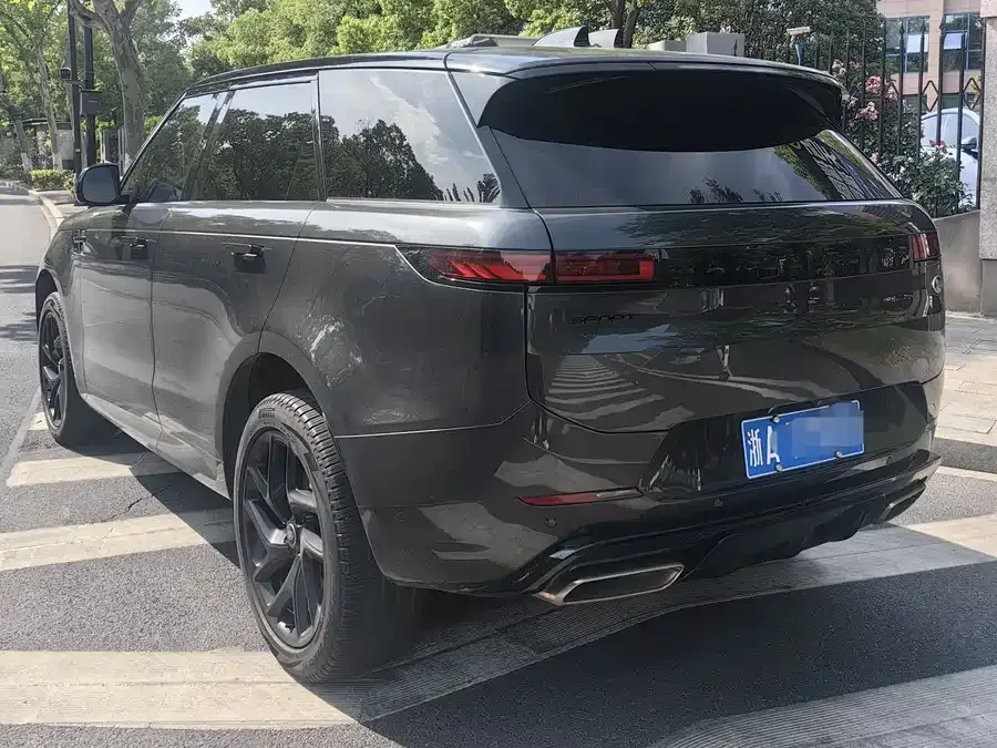 Land Rover Range Rover Sport Range Rover Sport 2023 400PS Dynamic SE 2023 — миниатюра 2