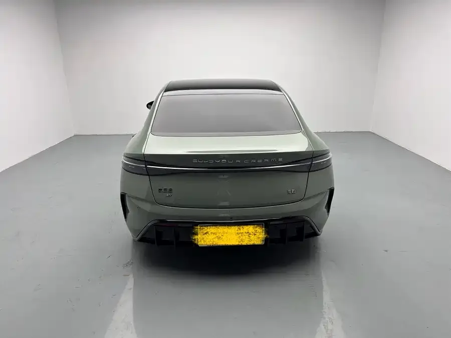 BYD Seal Haibao 2022 700km long-range rear-wheel drive version 2023 — миниатюра 2