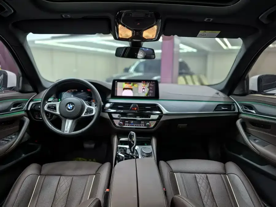 BMW 5 Series BMW 5 Series 2022 530Li Exclusive M Sport Package 2022 — миниатюра 3