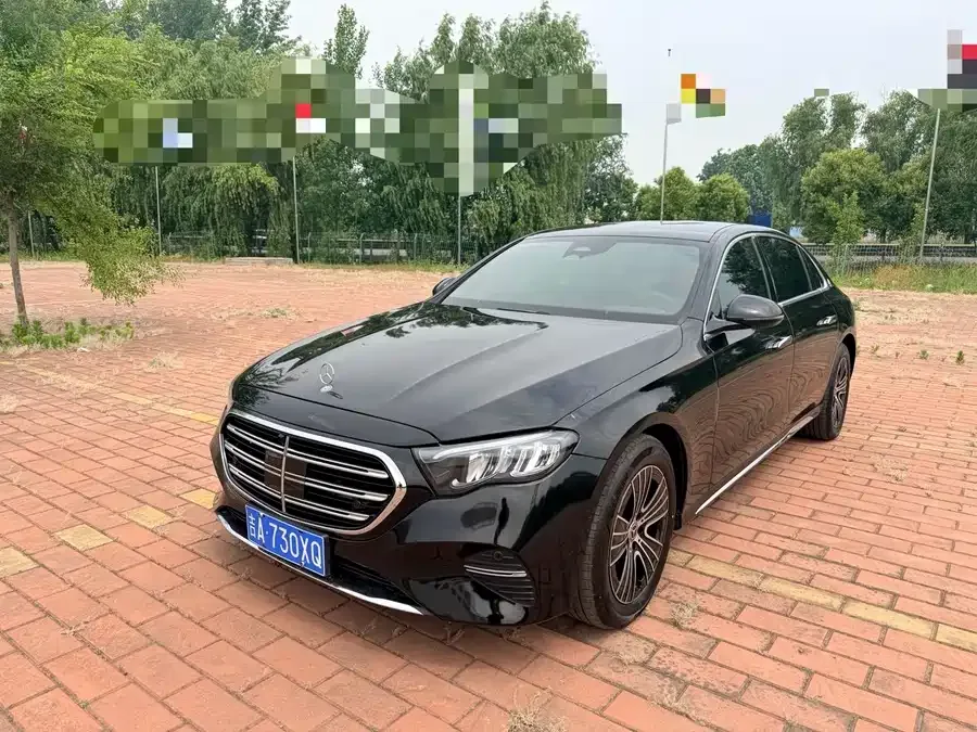Mercedes-Benz E-Class 2024