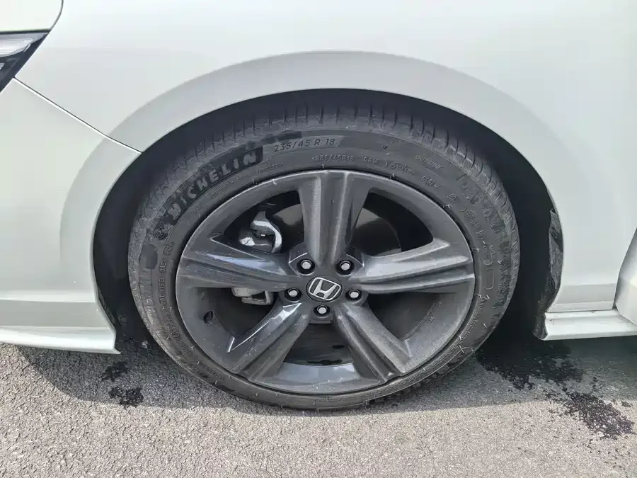 Honda Inspire Insignia 2025 260TURBO Elegant Edition 2025 — миниатюра 5