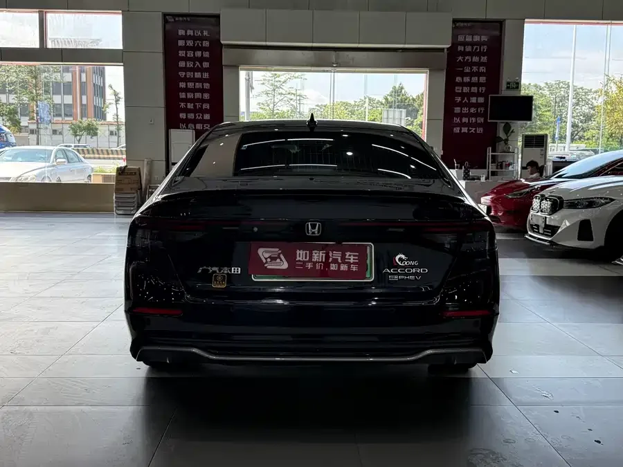 Honda Accord New Energy Accord New Energy 2023 2.0L e:PHEV Premium Edition 2024 — миниатюра 2