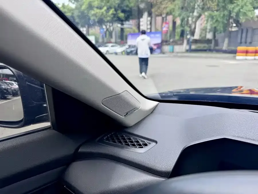 Honda Accord New Energy Accord New Energy 2023 2.0L e:PHEV Premium Edition 2024 — миниатюра 5