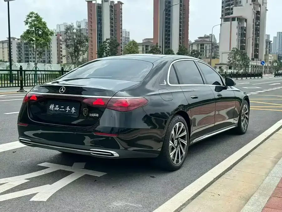 Mercedes-Benz E-Class 2026 Mercedes-Benz E-Class Facelift E 300 L Luxury 2025 — миниатюра 3