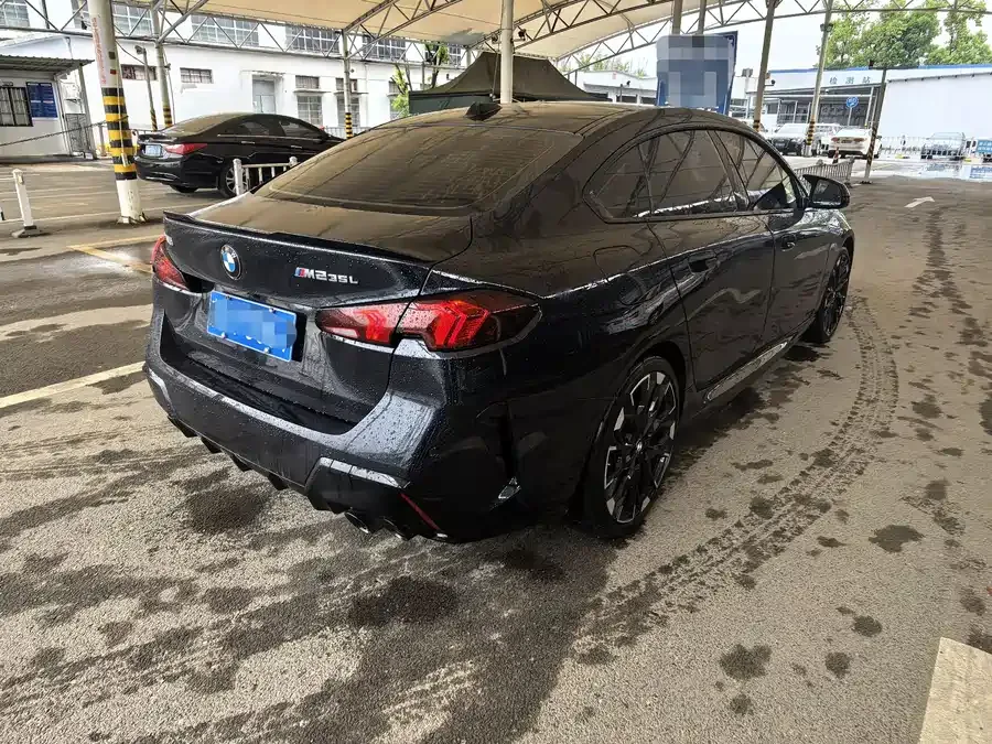 BMW M235L 2025 M235L 2025 — миниатюра 5