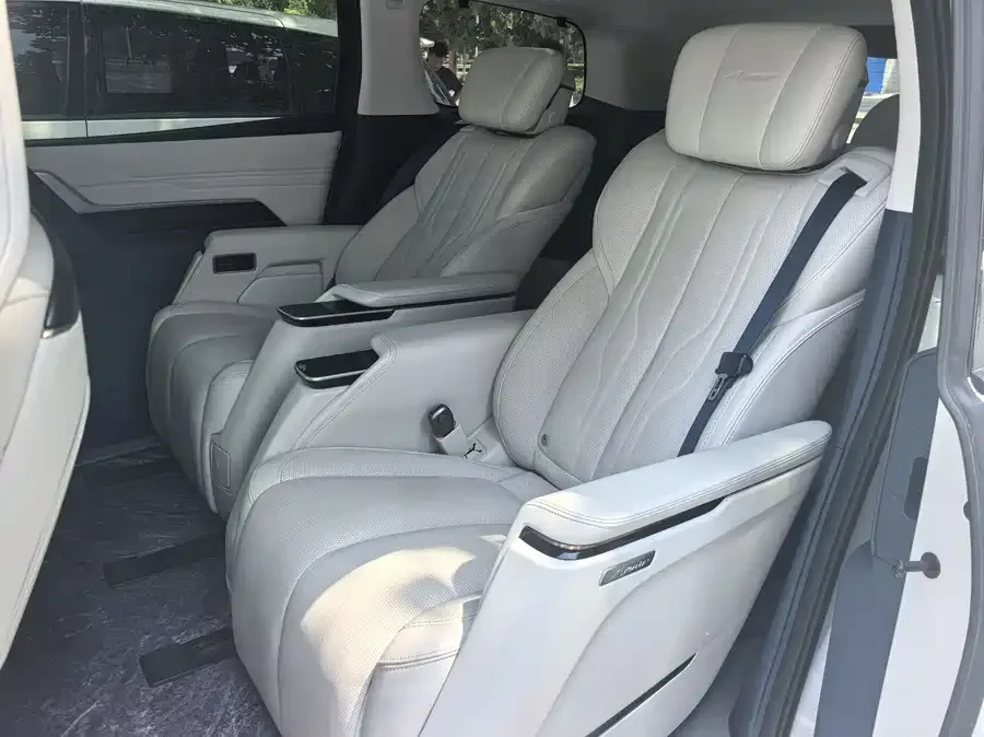 Buick Century Century 2023 2.0T Six-seat Yunshi Edition 2023 — миниатюра 5
