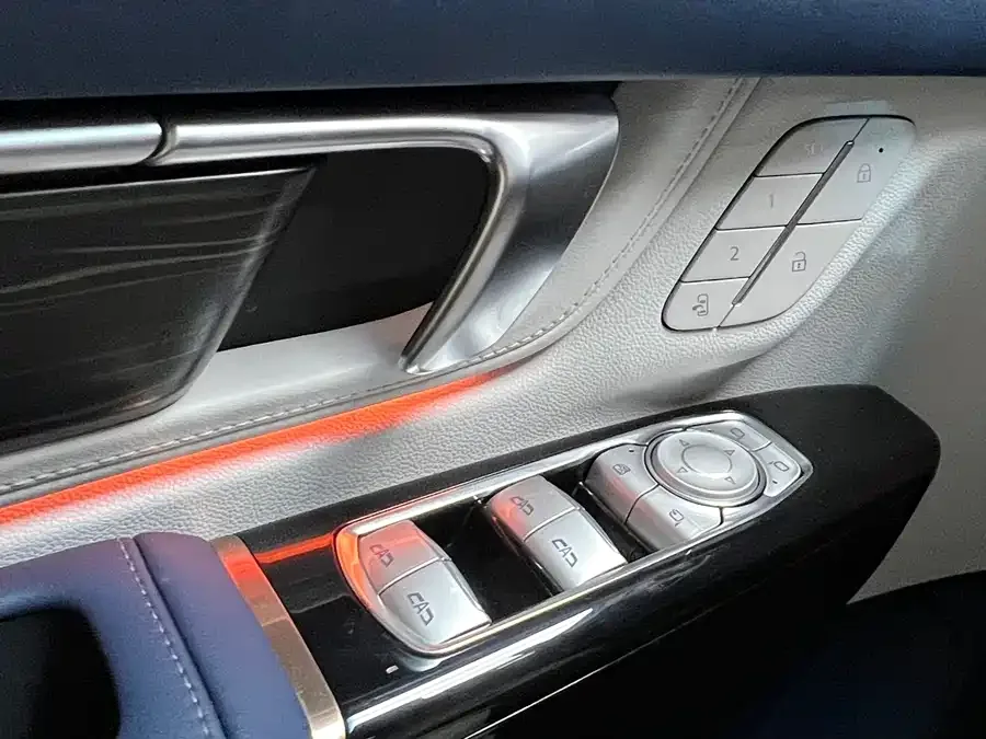 Buick Century Century 2023 2.0T Six-seat Yunshi Edition 2024 — миниатюра 3