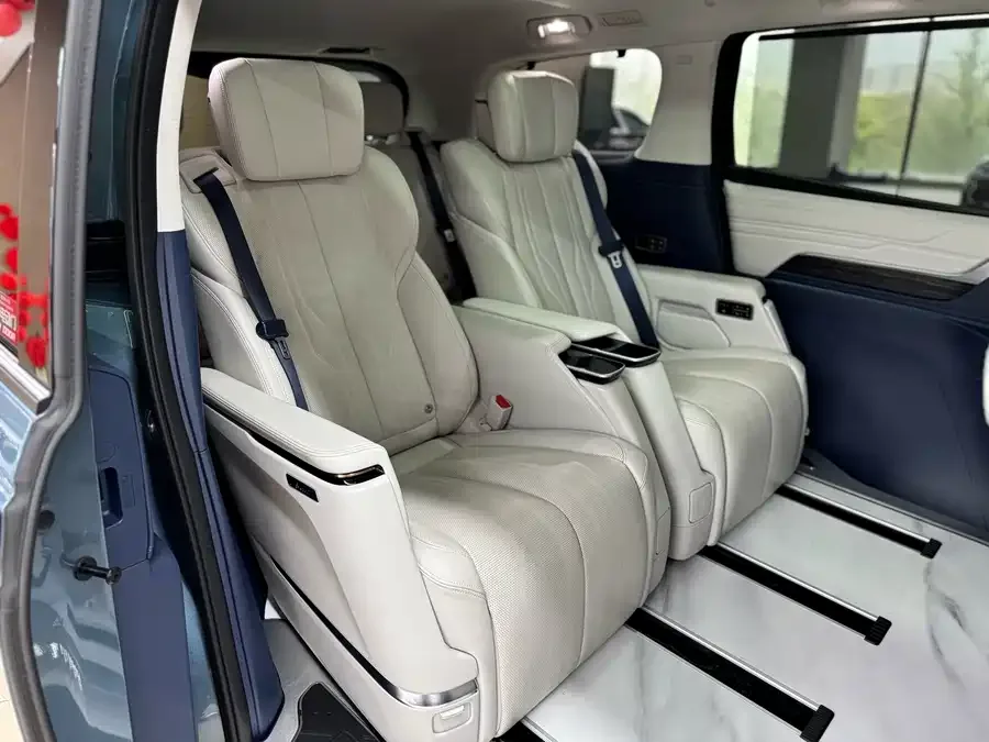 Buick Century Century 2023 2.0T 7-seat Yunshi Edition 2024 — миниатюра 4