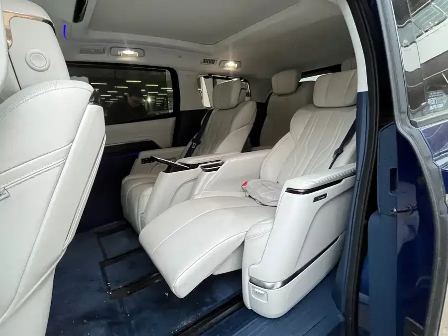 Buick Century Century 2023 2.0T Six-seat Yunshi Edition 2023 — миниатюра 2